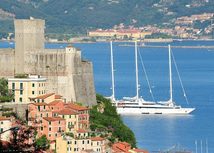 Prezzi Imperdibili per Vivere il Lusso a Lerici