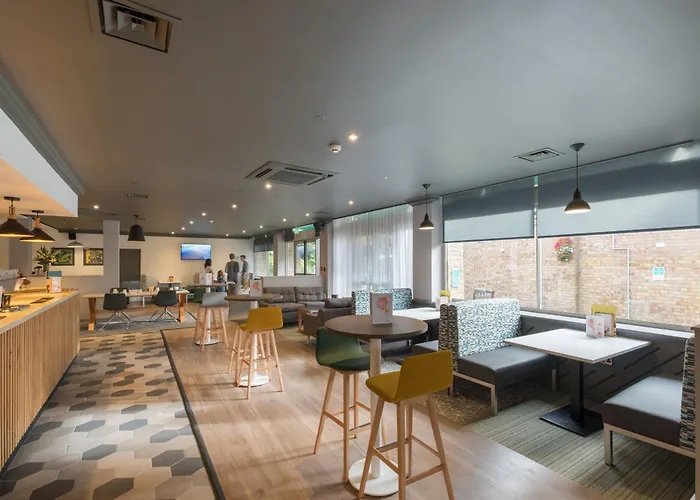 Top Hotels Near Lydiard Park Swindon