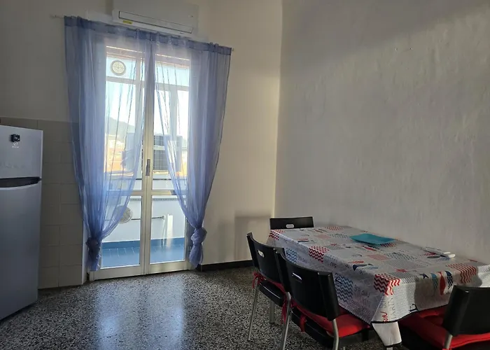 Meraviglioso Hotel con Vista sul Mare a Savona