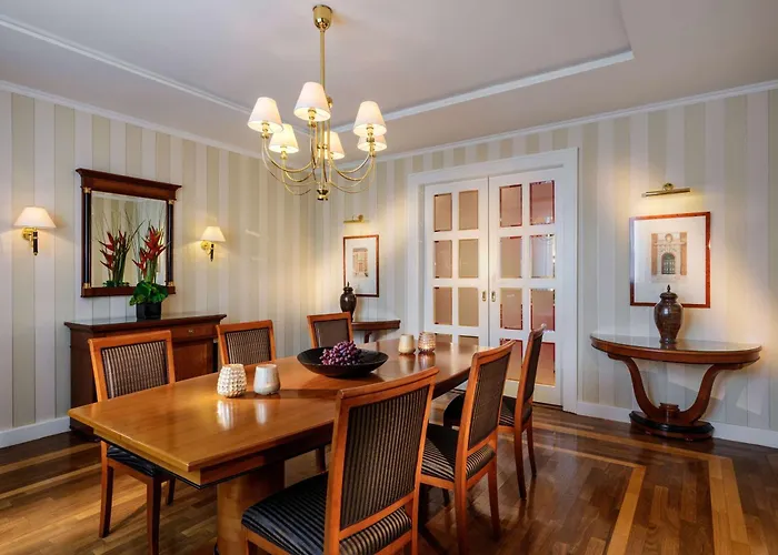 Erstklassige Unterbringung im h + Hotel Niedernhausen