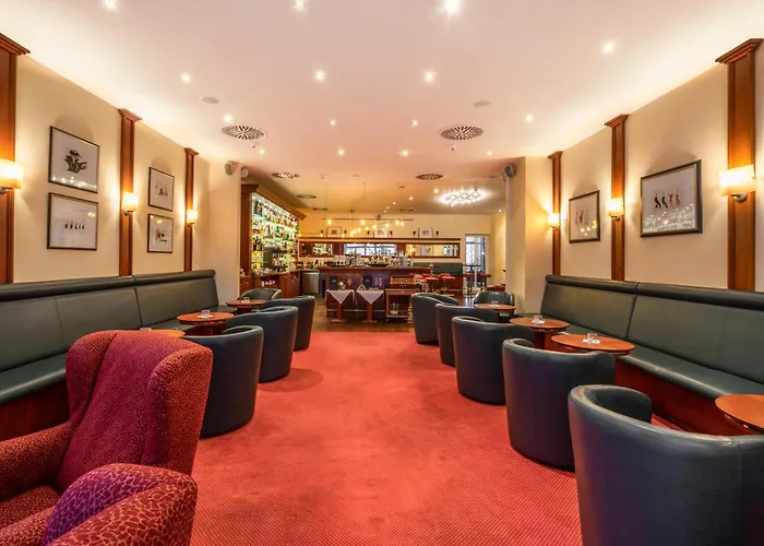 Top Hotel Garni in idyllischem Glowe