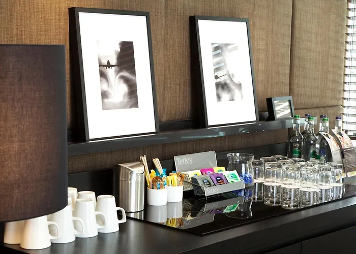 Top Hotels Near Manchester Airport Terminal 2
