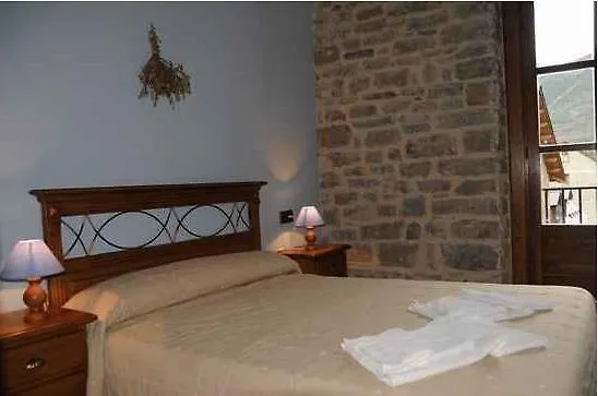 Los Mejores Hoteles para tu Estancia en Broto